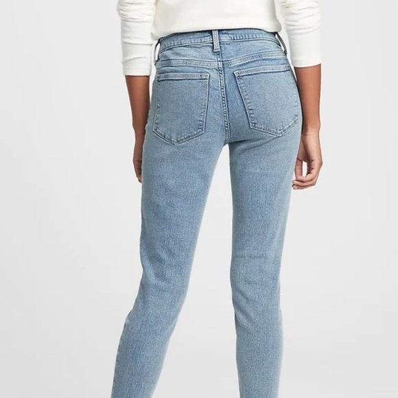 NWT $70 GAP DENIM Women 4/27 Mid Rise Hight Stretch Super Skinny Crop Jeans - Picture 2 of 13